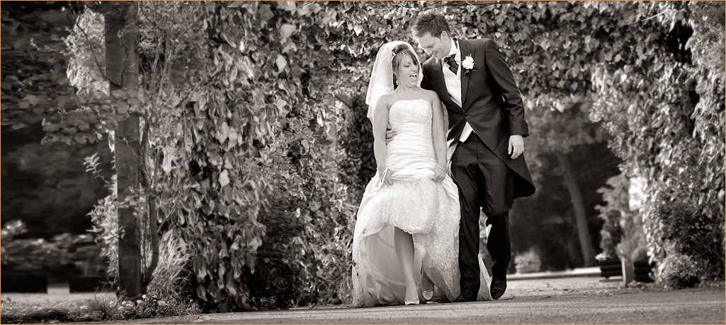 oragenry whittlebury park wedding photographer